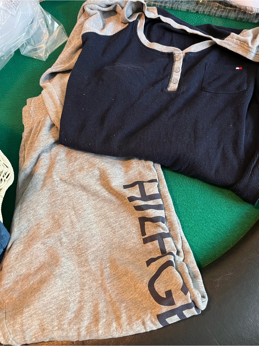 Tommy Hilfiger Women’s Gray Sweatpants with Navy Logo and shirt set